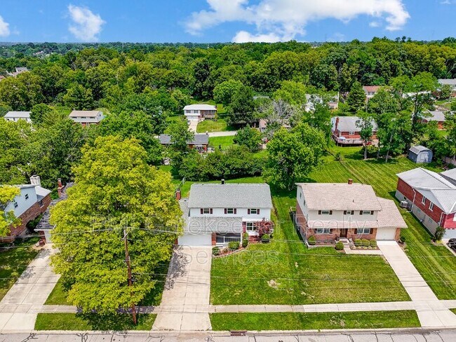 Foto del edificio - 4308 Turf Ln