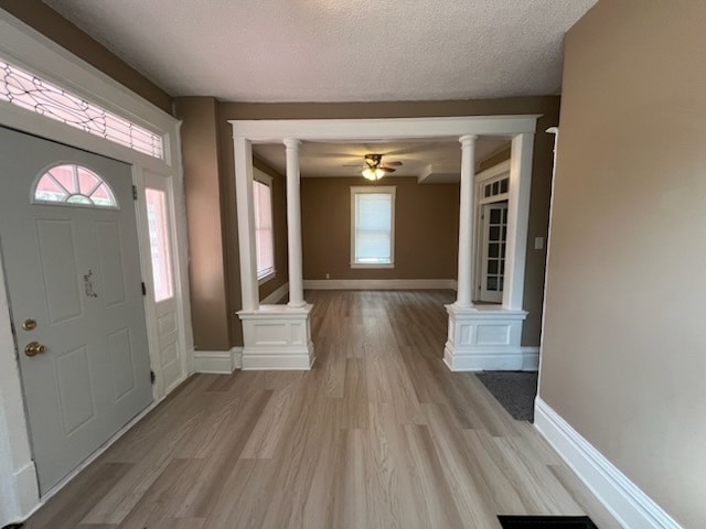 Building Photo - 1076 W Main St