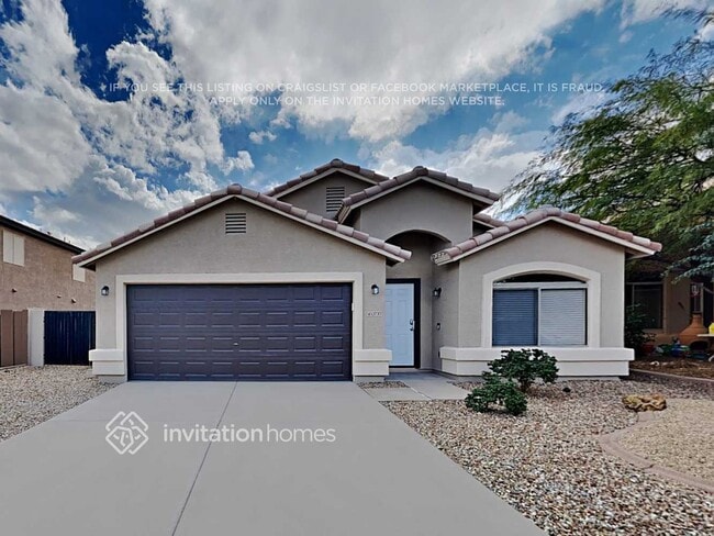 Building Photo - 13737 W Solano Dr
