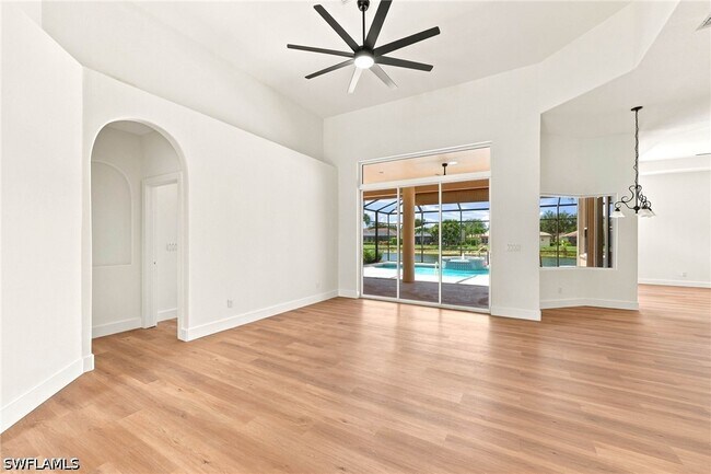 Foto del edificio - 14810 Fripp Island Ct