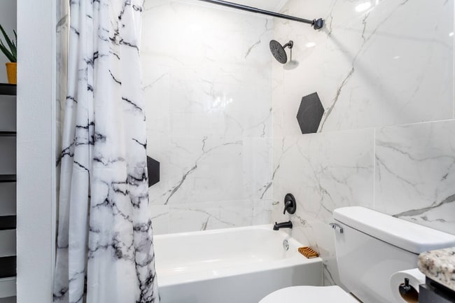 Foto del edificio - 1414 E Harding St