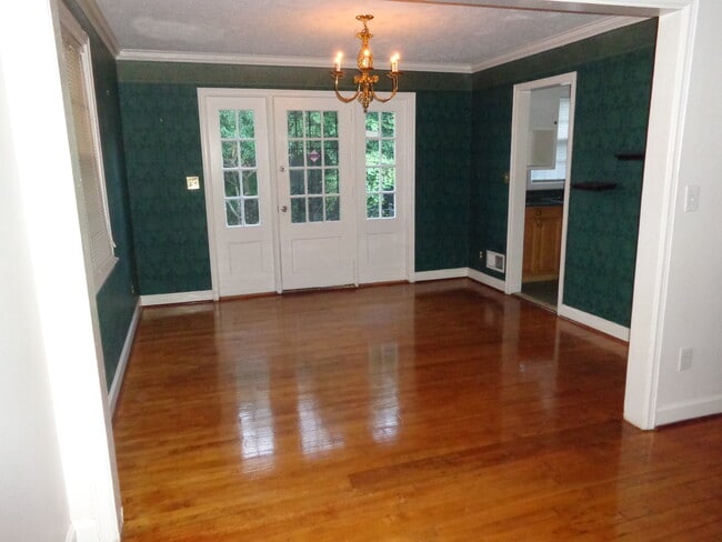 Foto del edificio - 2 E 54th St