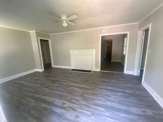 Foto del edificio - ***AVAILABLE NOW***2 or 3 Bedroom / 1 Bathroom Home for Rent Near Ft. Benning in Columbus, GA