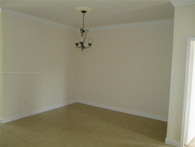 Foto del edificio - 2741 NE 4th St