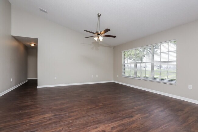 Foto del edificio - 4710 Marsh Harbor Dr