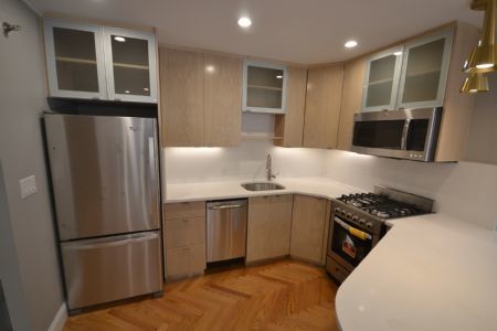 Building Photo - 43 Macdougal St