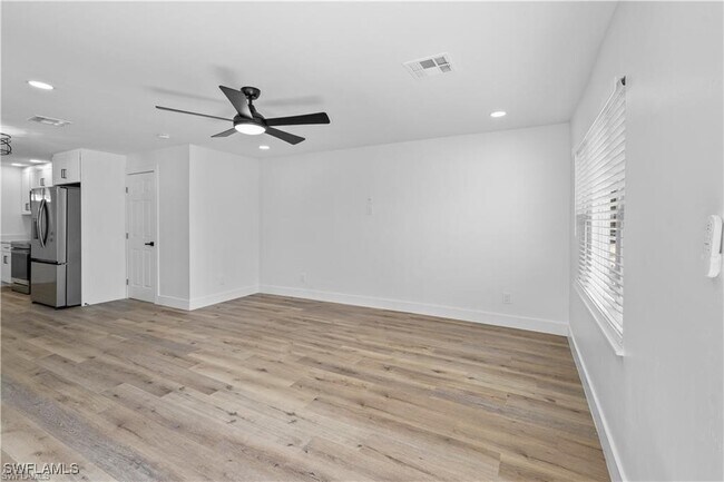 Foto del edificio - 1855 Danford St