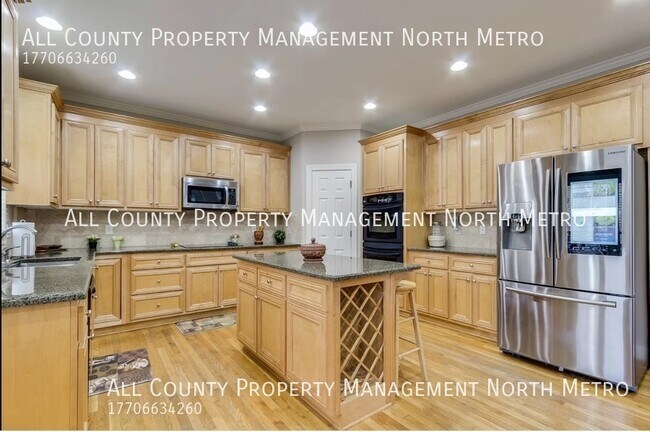 Foto del edificio - 6735 Ridgefield Drive