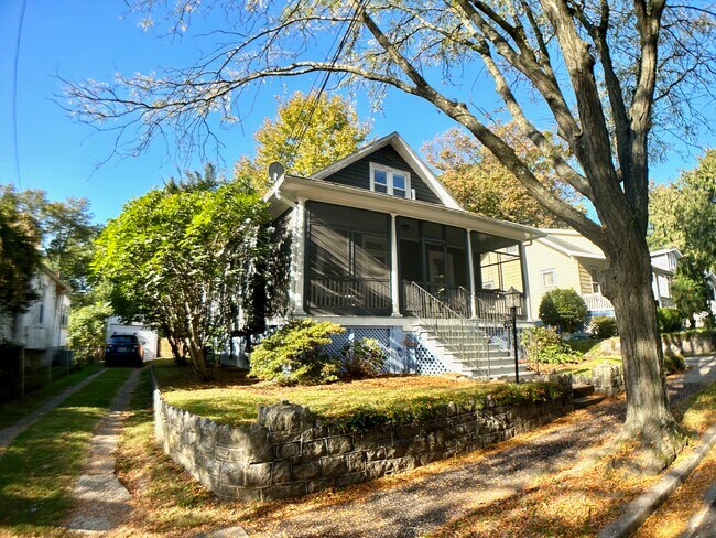 Foto del edificio - 4210 Rainier Ave
