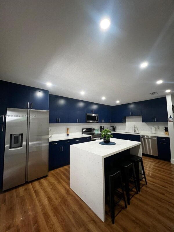 Building Photo - 140 SW 113th Ct