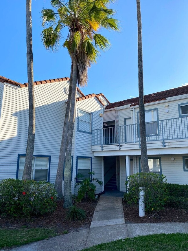 Building Photo - 2516 Woodgate Blvd