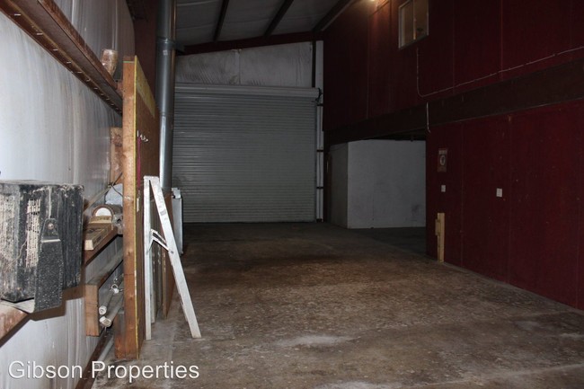 Building Photo - 1 br, 2 bath House - 1025 S Rainbow Ranch Rd