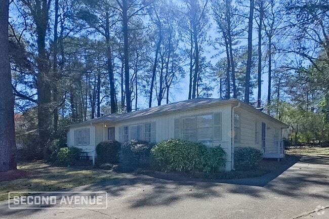 Building Photo - 817 Martinwood Ln