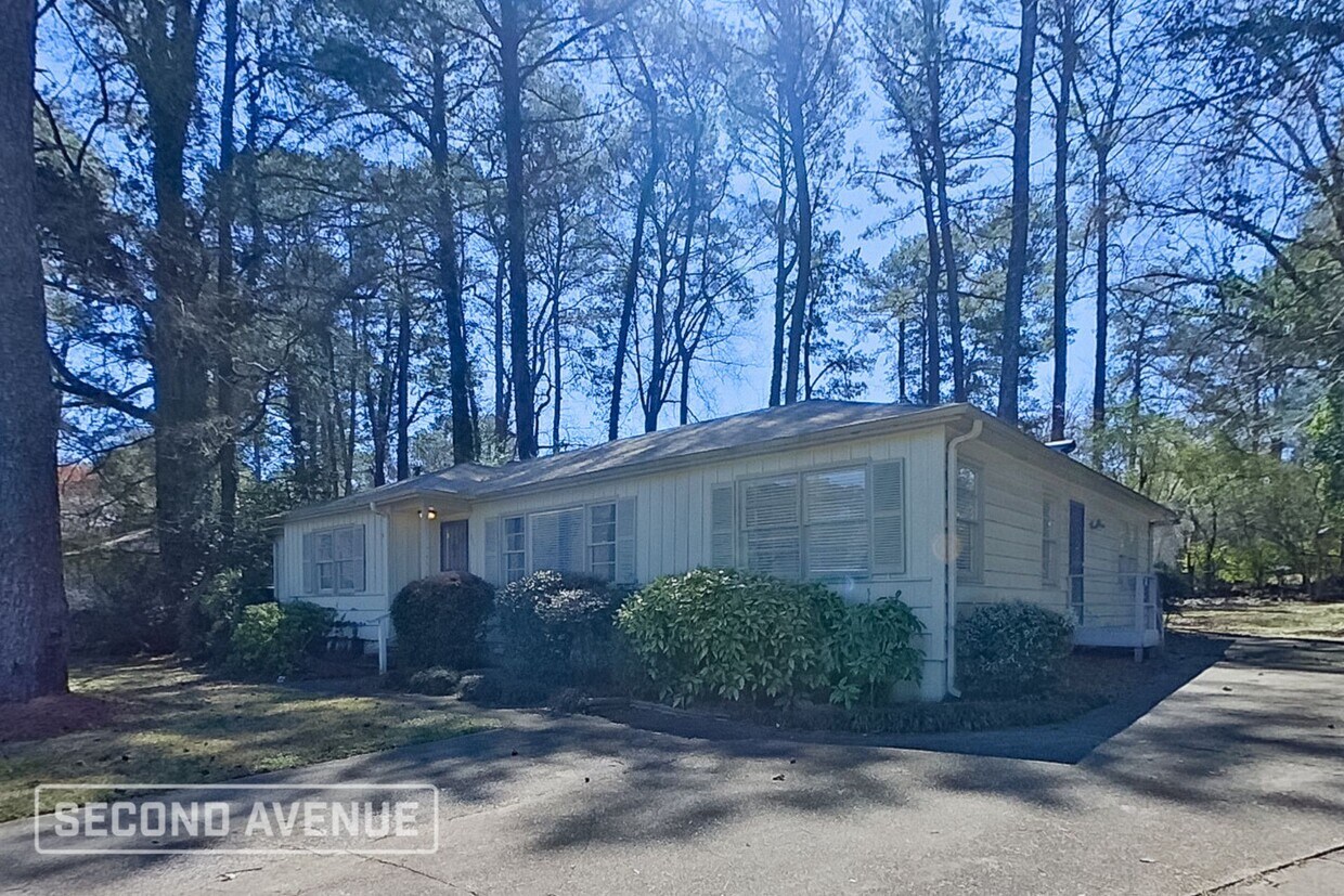 Foto principal - 817 Martinwood Ln