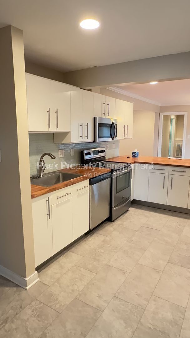 Foto del edificio - 7100 Brigham Rd