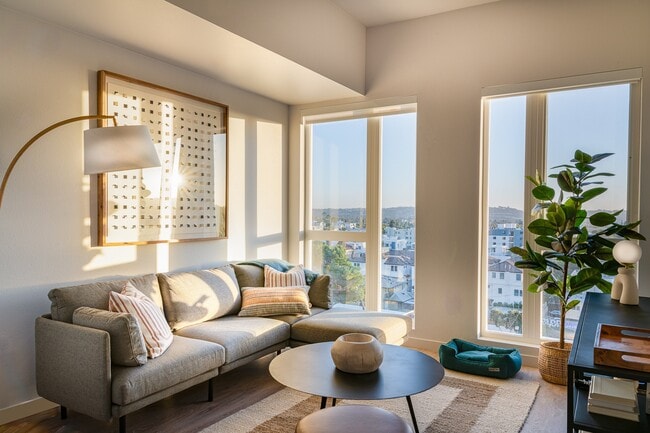 Building Photo - The Parker