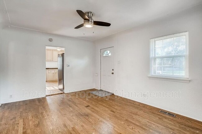 Photo - 1749 Ulster St House