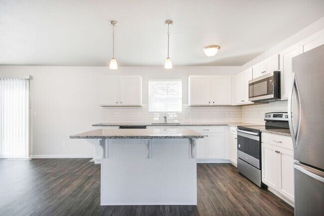 Foto del edificio - 53722 Hickory Ln