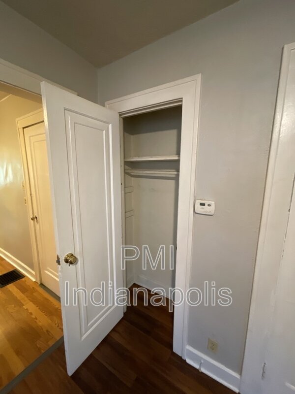 Foto del edificio - 1020 W 34th St