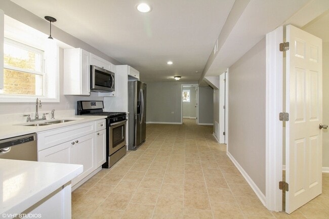 Foto del edificio - Recently Renovated 2 Bed, 1 Bath Residence