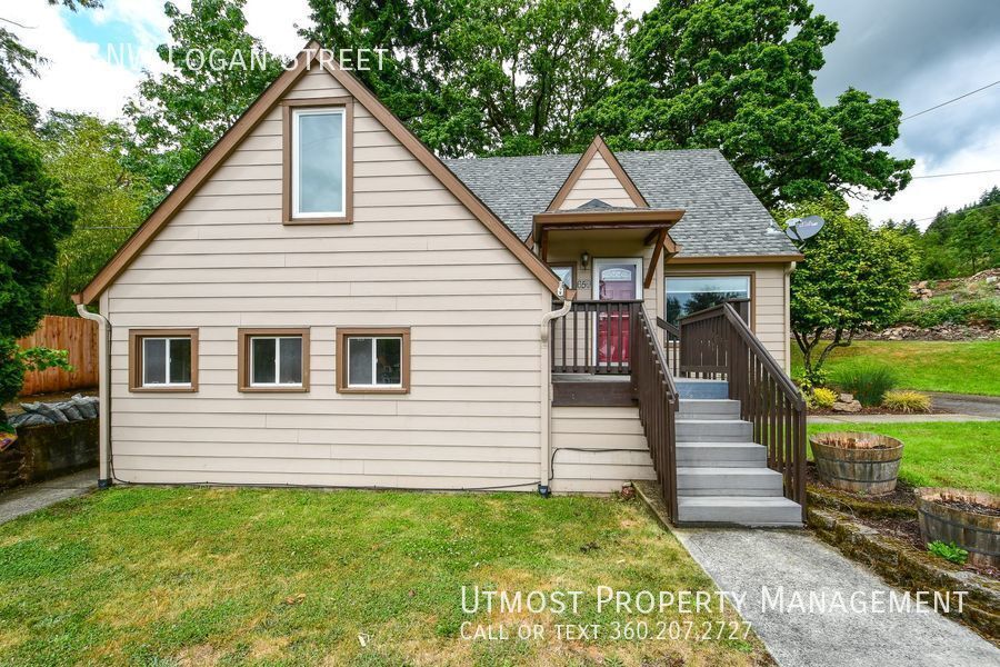 Foto principal - 659 NW Logan St