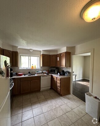 Building Photo - 19 Kippy Dr