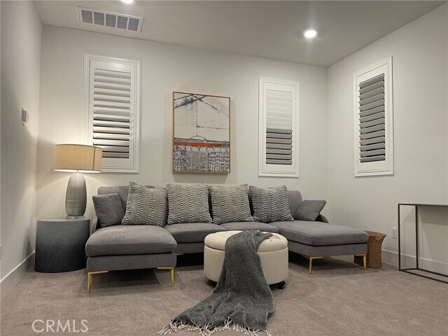 Foto del edificio - 9337 Astor