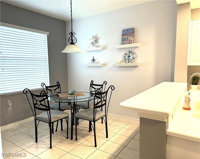Foto del edificio - 3445 Grand Cypress Dr