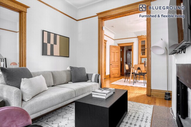 Foto del edificio - 3135 N Clifton Ave