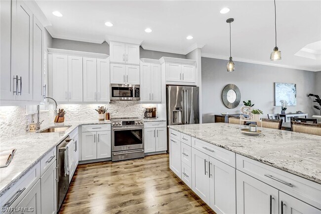 Building Photo - 9679 Montelanico Loop