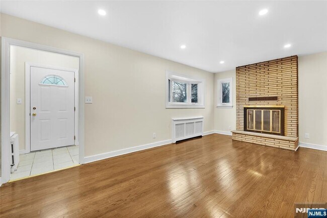 Foto del edificio - 203 Brinkerhoff St