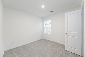 Building Photo - 28903 Great Cyn Dr