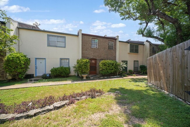 Photo - 6427 Wurzbach Rd Apartment