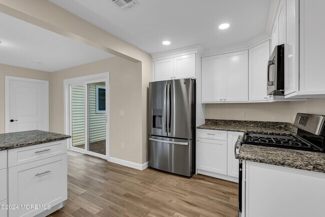 Foto del edificio - 45 Mc Dermott St