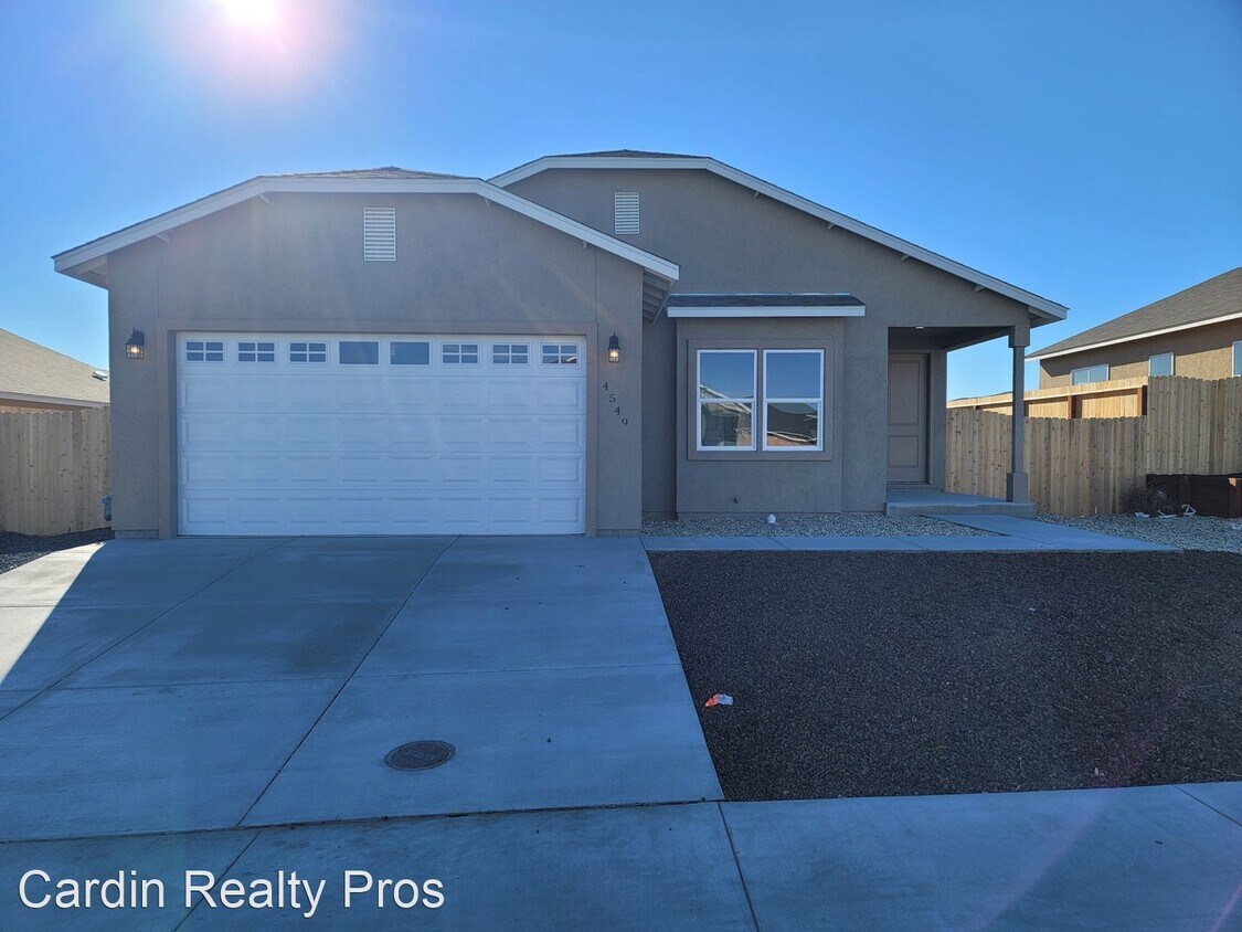 3 br, 2 bath House 4549 Madison Rd House Rental in Fernley, NV