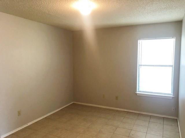 Building Photo - 607 Luther Dr