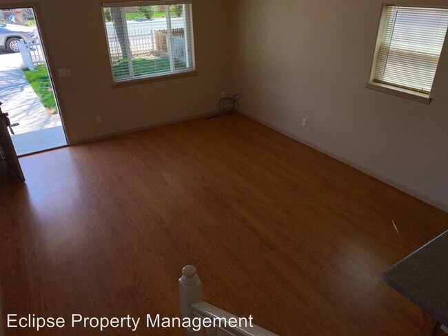 Foto del edificio - 3 br, 2 bath House - 222 W Fourth St