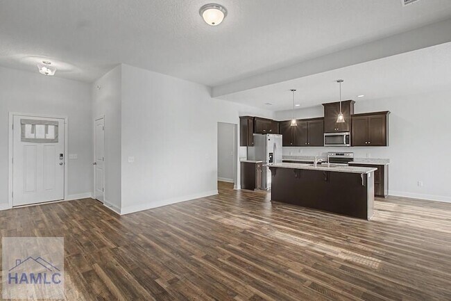 Foto del edificio - 20 Fuller Wy NE