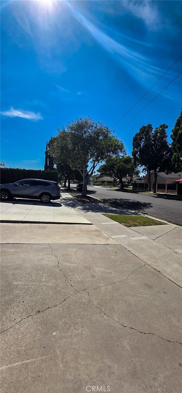 Foto del edificio - 1502 W Hemlock Way