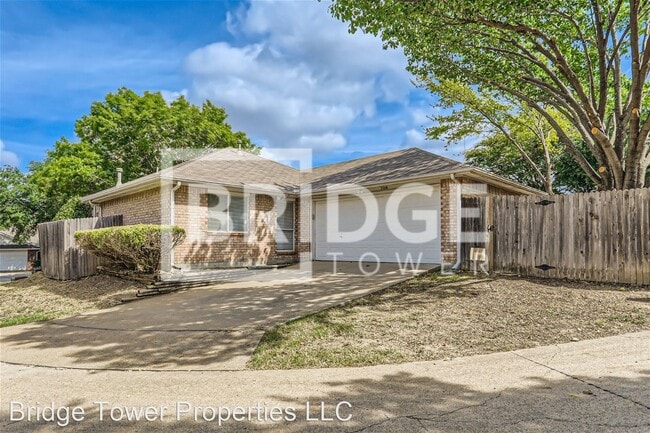 Building Photo - 3 br, 2 bath House - 704 Ashbrook Drive