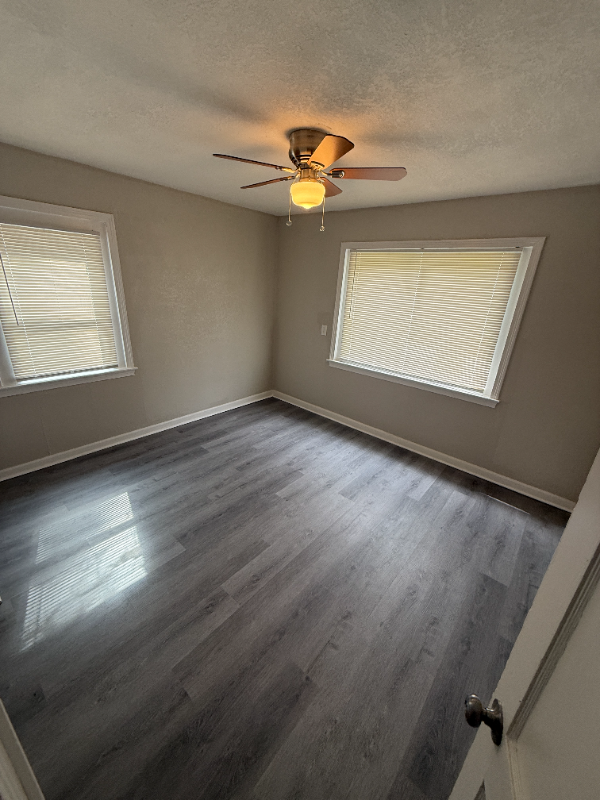 Foto del edificio - 1220 E 80th St