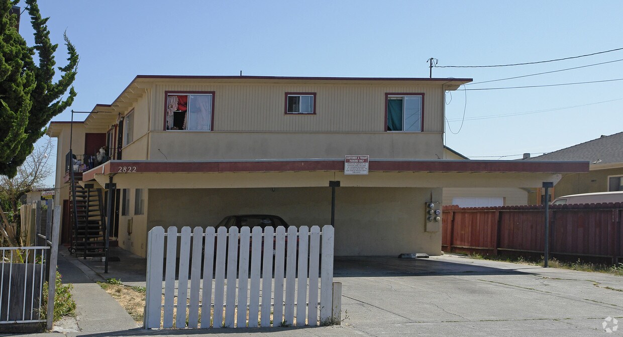 Foto del edificio - 2822 14th St