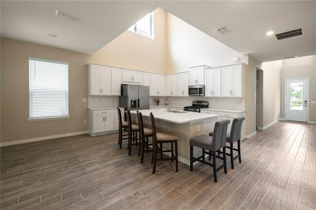 Building Photo - 13677 Rangeland Blvd