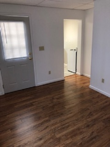 Entry Way/Dining Room - 209 18th St