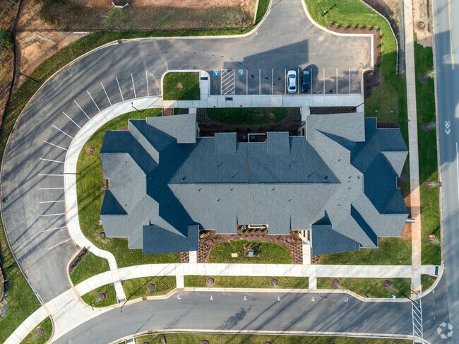 Building Photo - Abberly Commons