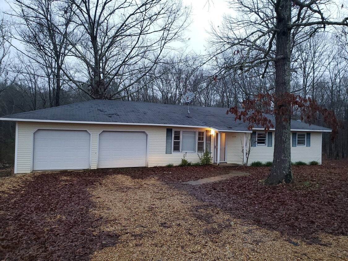 3007 Shiloh Rd, Mantachie, MS 38855 House Rental in Mantachie, MS