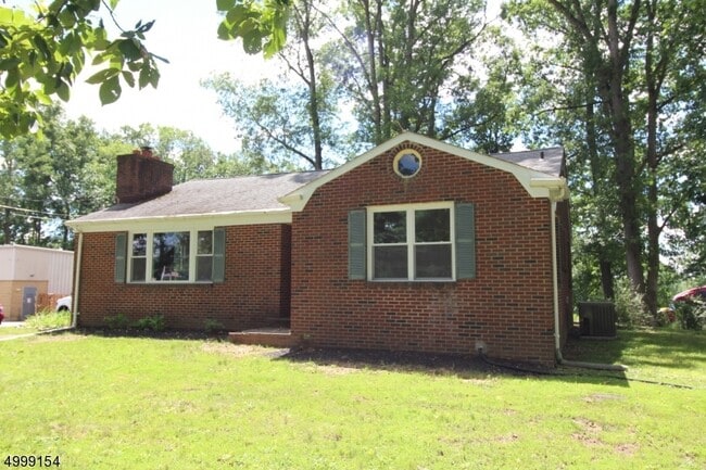 Building Photo - 117 US-202