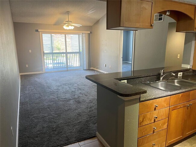 Foto del edificio - 2500 Winding Creek Blvd