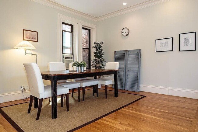 Foto del edificio - 258 Shawmut Ave