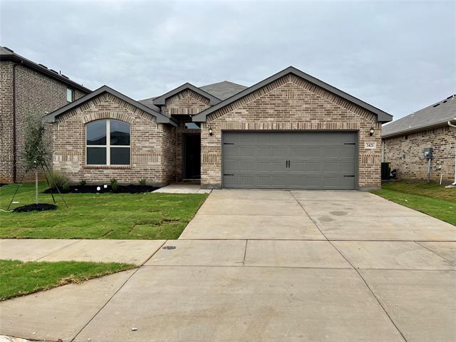 Primary Photo - 3421 Montego Bay Ln